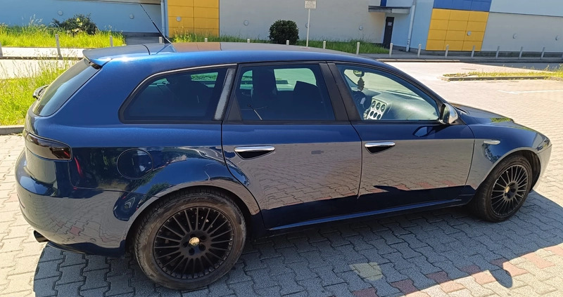 Alfa Romeo 159 cena 12800 przebieg: 311000, rok produkcji 2006 z Kraków małe 46